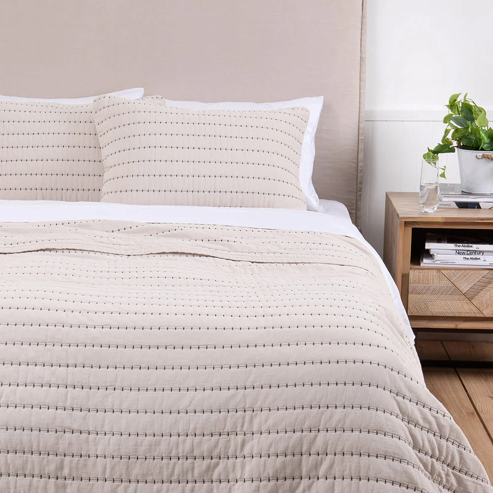 Cubrecama Quilt Lorenzo King Beige - Imagen 2